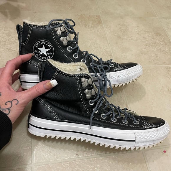 Converse Shoes - Converse Chuck Taylor All Star LIMITED EDITION SHOE BOOT size (8.5)